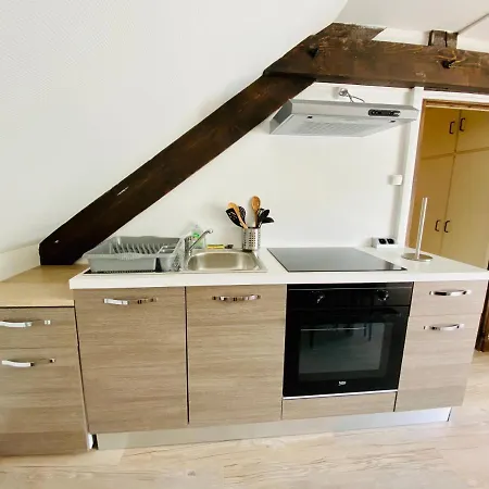 Les Paquerettes N 4 * لو مونت دوري