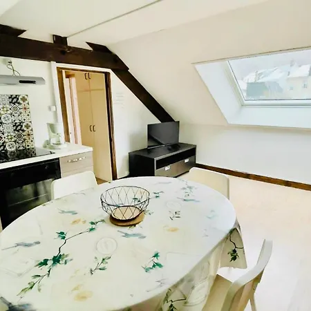 Les Paquerettes N 4 *